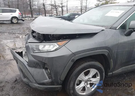 2020 Toyota Rav4 Xle из США, поврежденный, VIN 2T3P1RFV8LC122030